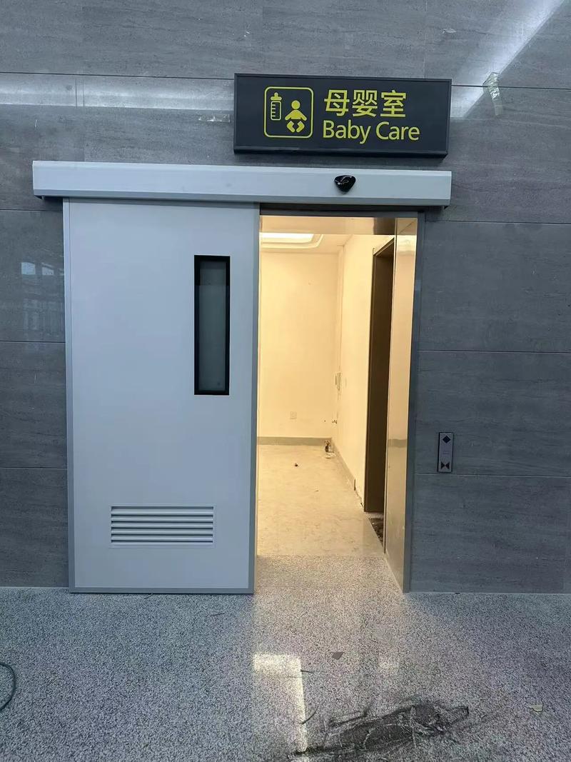 哈密市公共卫生间自动门安装 提升无障碍体验与智能管理
